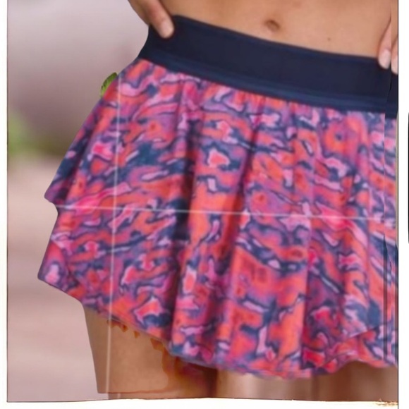 Lululemon Athletica Pink and Blue Skater Mini Skirt - Picture 2 of 2